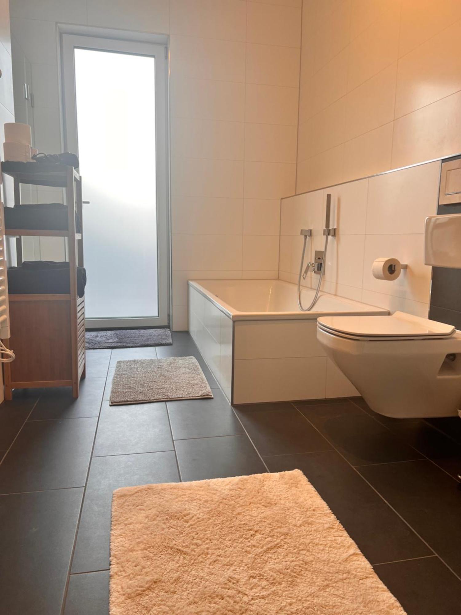 Modernes City-apartment - Top-lage In * Nürnberg